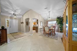 821 San Salvador Dr, The Villages, FL 32159 - Photo 23