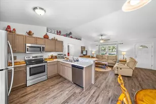 543 N Rooks Ave, Inverness, FL 34453 - Photo 7