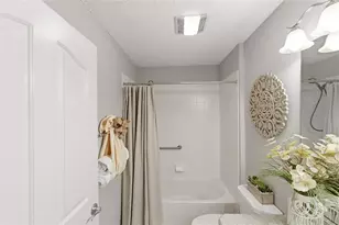 2261 Welcome Way, The Villages, FL 32162 - Photo 19