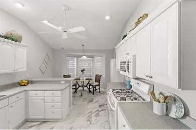 2261 Welcome Way, The Villages, FL 32162 - Photo 3