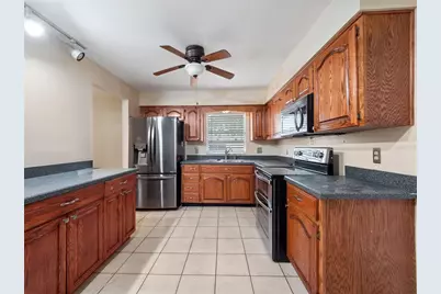 6131 Sparling Hills Circle, Orlando, FL 32808 - Photo 5