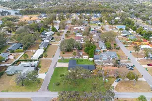 1310 E Crooked Lake Dr, Eustis, FL 32726 - Photo 35