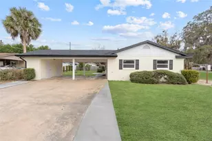 1310 E Crooked Lake Dr, Eustis, FL 32726 - Photo 31