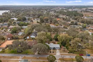 107 E Magnolia Ave, Howey in the Hills, FL 34737 - Photo 41