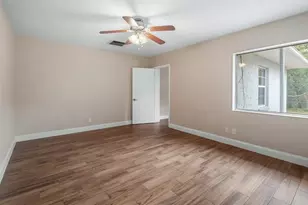 107 E Magnolia Ave, Howey in the Hills, FL 34737 - Photo 23