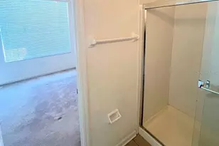 2534 Maneshaw Ln, Kissimmee, FL 34747 - Photo 9