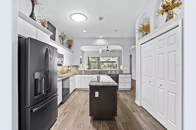 11102 SE 168th Loop, Summerfield, FL 34491 - Photo 5