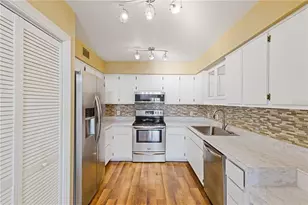 1621 NE 2nd St, Ocala, FL 34470 - Photo 17