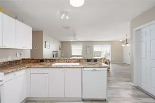 17360 SE 78th Draughton Ct, The Villages, FL 32162 - Photo 17