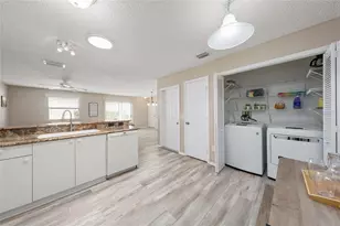 17360 SE 78th Draughton Ct, The Villages, FL 32162 - Photo 19