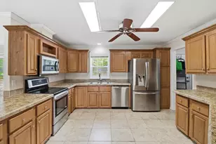 7545 N Damascus Ave, Dunnellon, FL 34433 - Photo 11