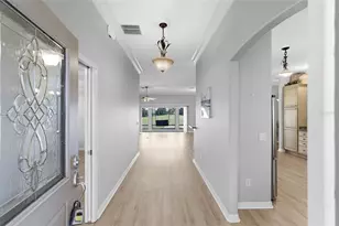 1595 Golden Ridge Dr, The Villages, FL 32162 - Photo 3