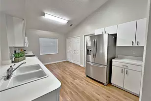 3505 Tenby Cir, Clermont, FL 34711 - Photo 3