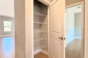 132 W Prairie St, Center Hill, FL 33514 - Photo 17