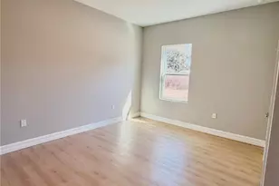 132 W Prairie St, Center Hill, FL 33514 - Photo 19