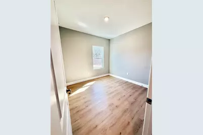 132 W Prairie Street, Center Hill, FL 33514 - Photo 21