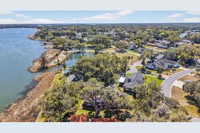 1404 Regency Court, Leesburg, FL 34748 - Photo 37