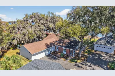 1404 Regency Court, Leesburg, FL 34748 - Photo 3