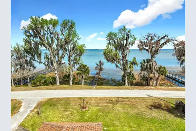 8408 Lakeshore Drive, Yalaha, FL 34797 - Photo 3