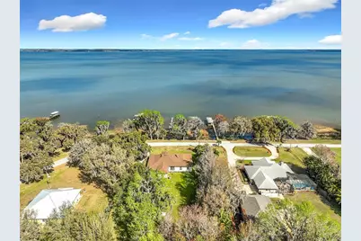 8408 Lakeshore Drive, Yalaha, FL 34797 - Photo 1
