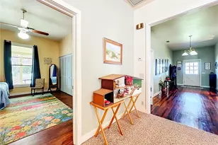 8408 Lakeshore Dr, Yalaha, FL 34797 - Photo 23