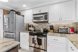 1636 Lake Ella Rd, Fruitland Park, FL 34731 - Photo 19