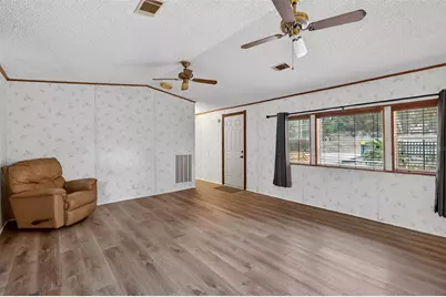 35343 Lake Josephine Drive, Fruitland Park, FL 34731 - Photo 15