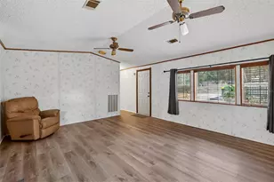 35343 Lake Josephine Dr, Fruitland Park, FL 34731 - Photo 15