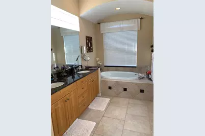 5271 Visionary Court, Sarasota, FL 34233 - Photo 9