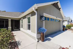 5288 Hurtt St, The Villages, FL 32163 - Photo 3