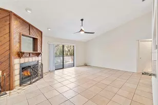 36035 E Spring Lake Blvd, Fruitland Park, FL 34731 - Photo 13