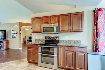 12733 Pine Island Drive, Leesburg, FL 34788 - Photo 15