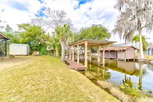 12733 Pine Island Dr, Leesburg, FL 34788 - Photo 45