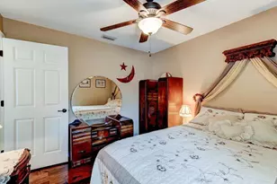 12733 Pine Island Dr, Leesburg, FL 34788 - Photo 31