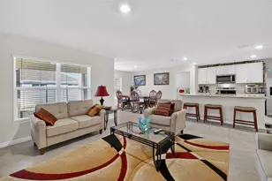 4656 Crossroads Ln, Wildwood, FL 34785 - Photo 13