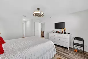 4656 Crossroads Ln, Wildwood, FL 34785 - Photo 23