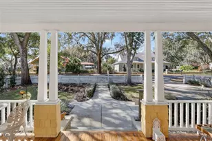 932 N McDonald St, Mount Dora, FL 32757 - Photo 9