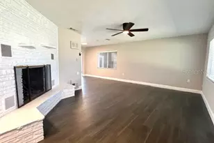 704 W 11th Ave, Mount Dora, FL 32757 - Photo 5