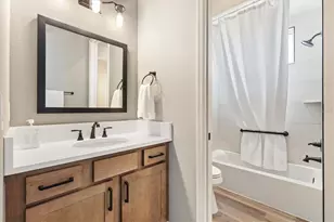 424 Bedminster Wy, The Villages, FL 34762 - Photo 31