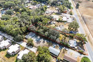 1565 N C 470, Lake Panasoffkee, FL 33538 - Photo 19