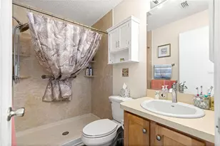16938 SE 94th Sunnybrook Cir, The Villages, FL 32162 - Photo 25