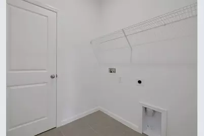 2932 Supermarine Road, Tavares, FL 32778 - Photo 25