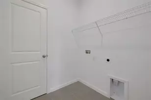 2932 Supermarine Rd, Tavares, FL 32778 - Photo 25