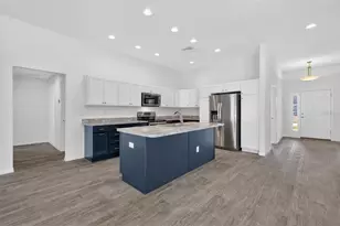 11380 Soutar Ave, Oxford, FL 34484 - Photo 5