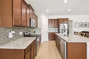 236 Messina Pl, Howey in the Hills, FL 34737 - Photo 11