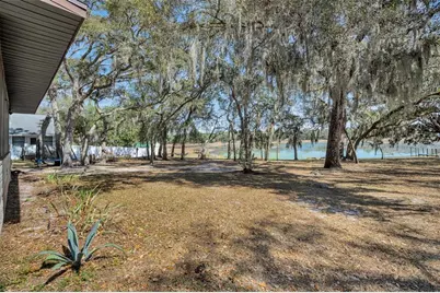 9043 SE 180th Ave, Ocklawaha, FL 32179 - Photo 29
