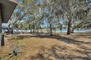 9043 SE 180th Ave, Ocklawaha, FL 32179 - Photo 29