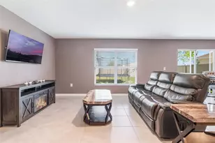 8595 Triumph Cir, Wildwood, FL 34785 - Photo 7