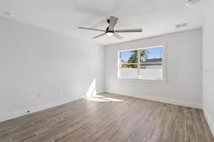 118 N Grandview St, Mount Dora, FL 32757 - Photo 17