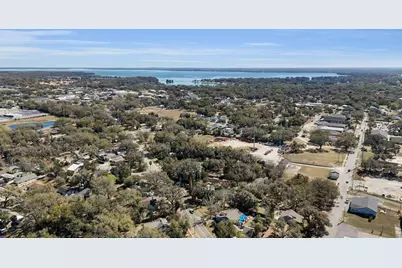 1201 Sunshine Avenue, Leesburg, FL 34748 - Photo 3